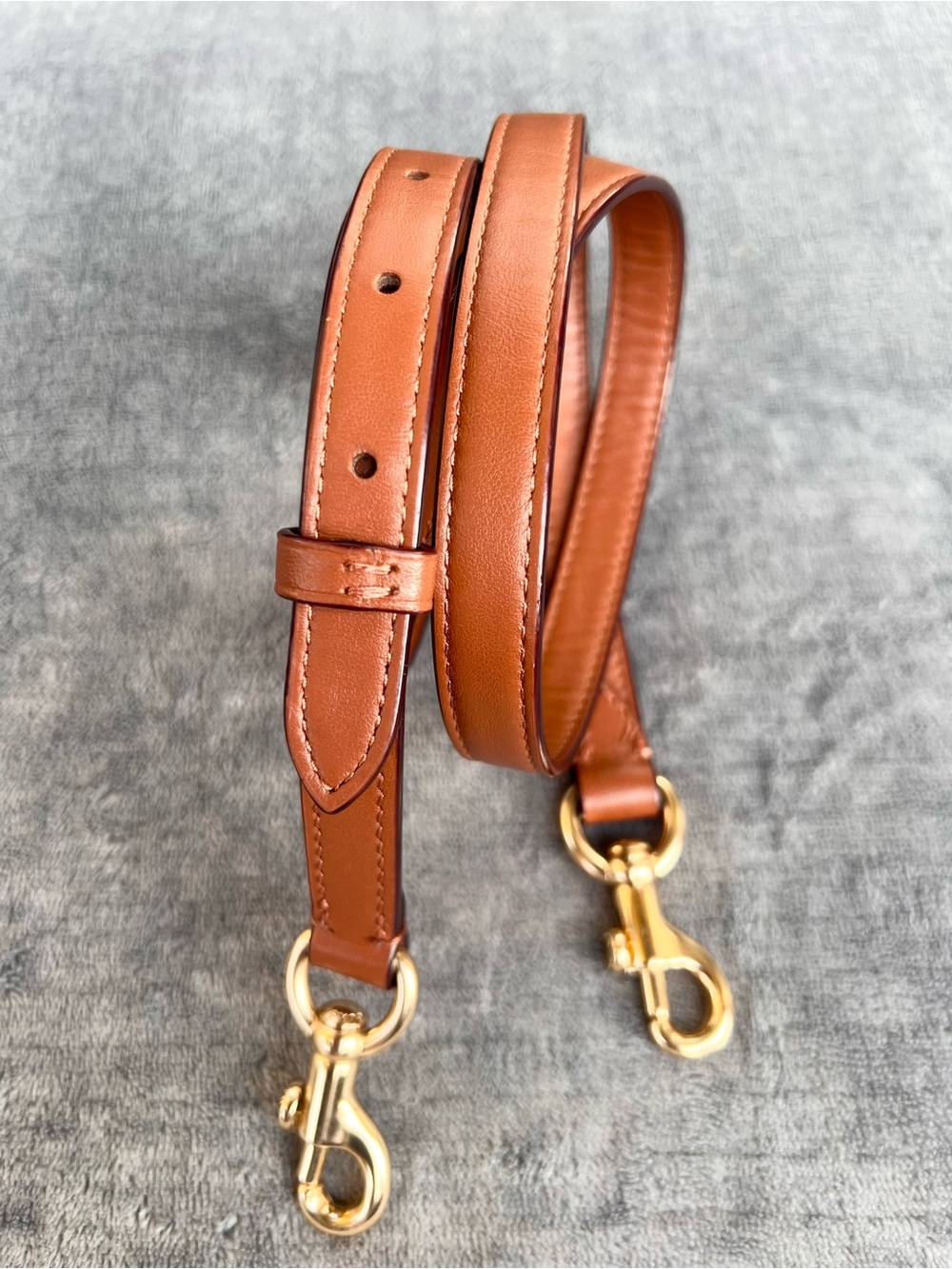 COACH Pebbled Leather Strap Replacement Adjustable Brown Gold Tone Hardware - Picture 9 of 10